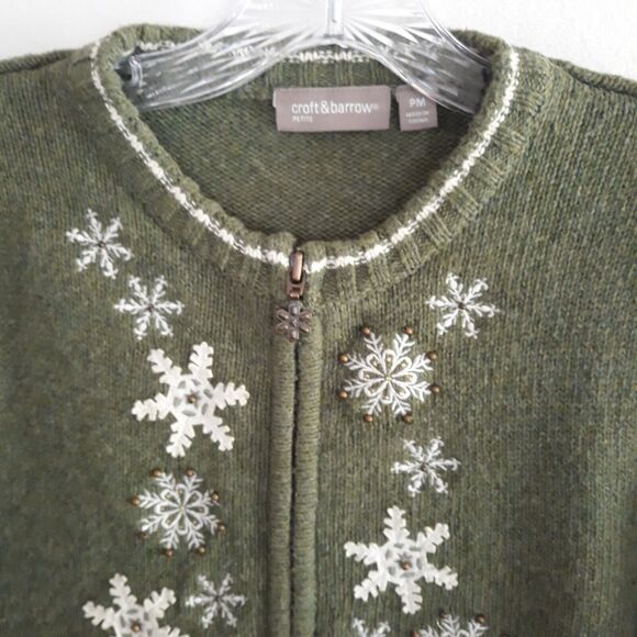 Croft & Barrow Cardigan Sweater Women's PM Sage Green  Snowflake Winter Zipper - Picture 3 of 13
